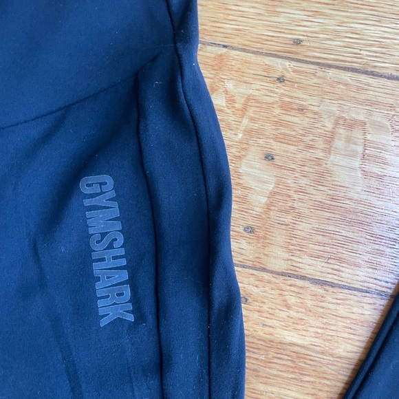 Black Gymshark Captivate leggings XS - Picture 3 of 6